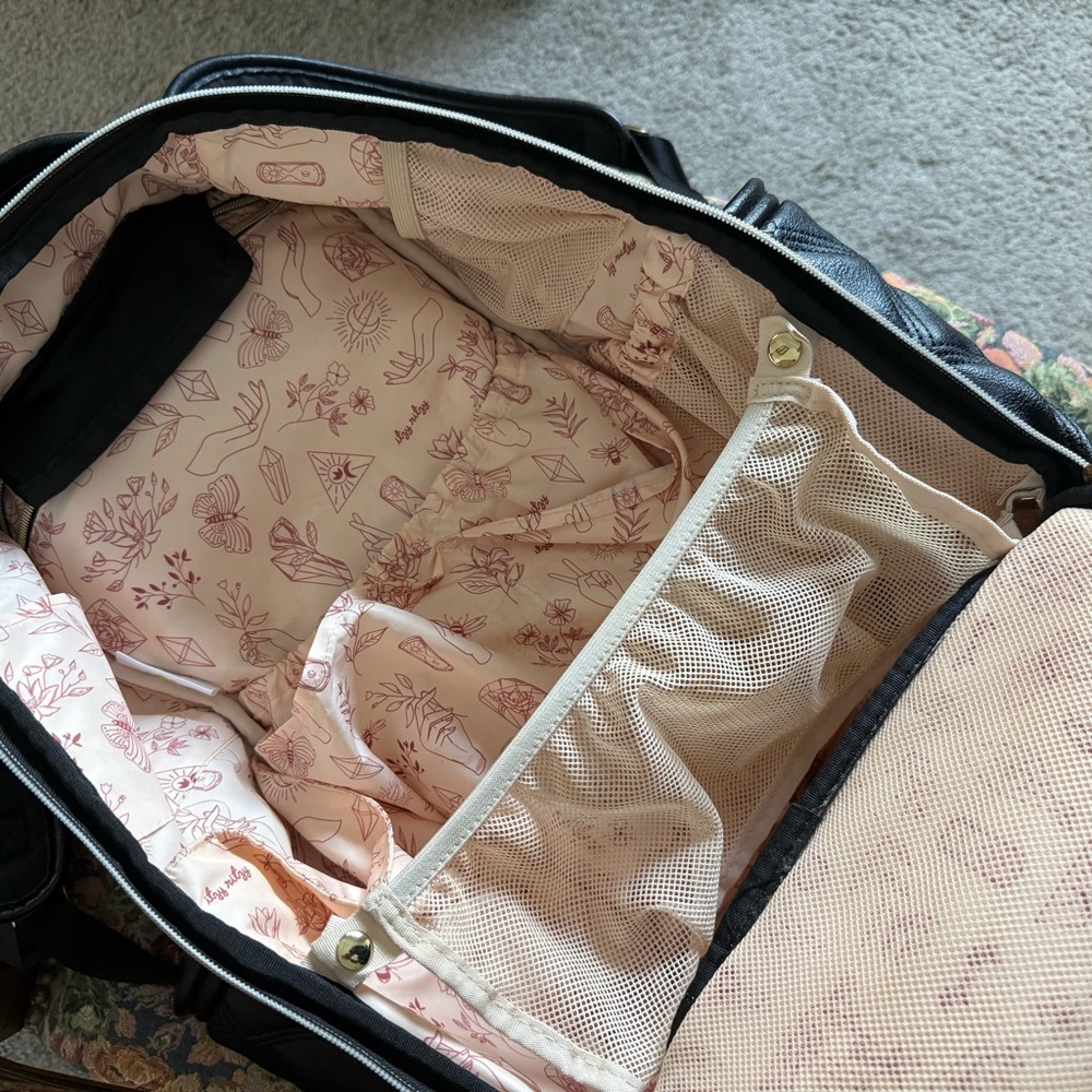 Itzy Ritzy Black and Gold Quilted Diaper Backpack - Picture 12 of 16